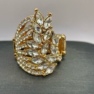 Gold Tone Marquis and Round Crystal Leaf Design Stretch Ring